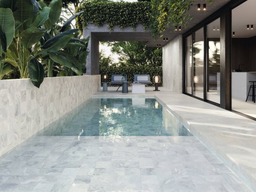 carrelage antidérapant effet pierre aspect travertin 60 x 120 couleur blanc Instahouse Collection Cross APE Sol piscine