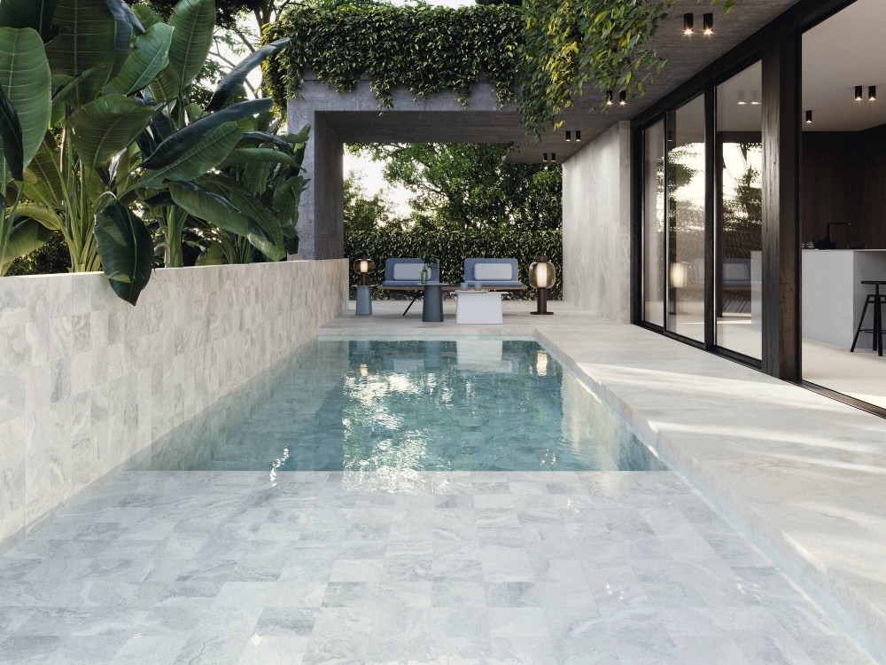 carrelage antidérapant effet pierre aspect travertin 60 x 120 couleur blanc Instahouse Collection Cross APE Sol piscine